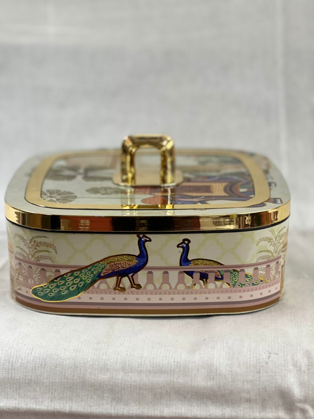 Luxury Peacock-Themed Decorative Storage Box
